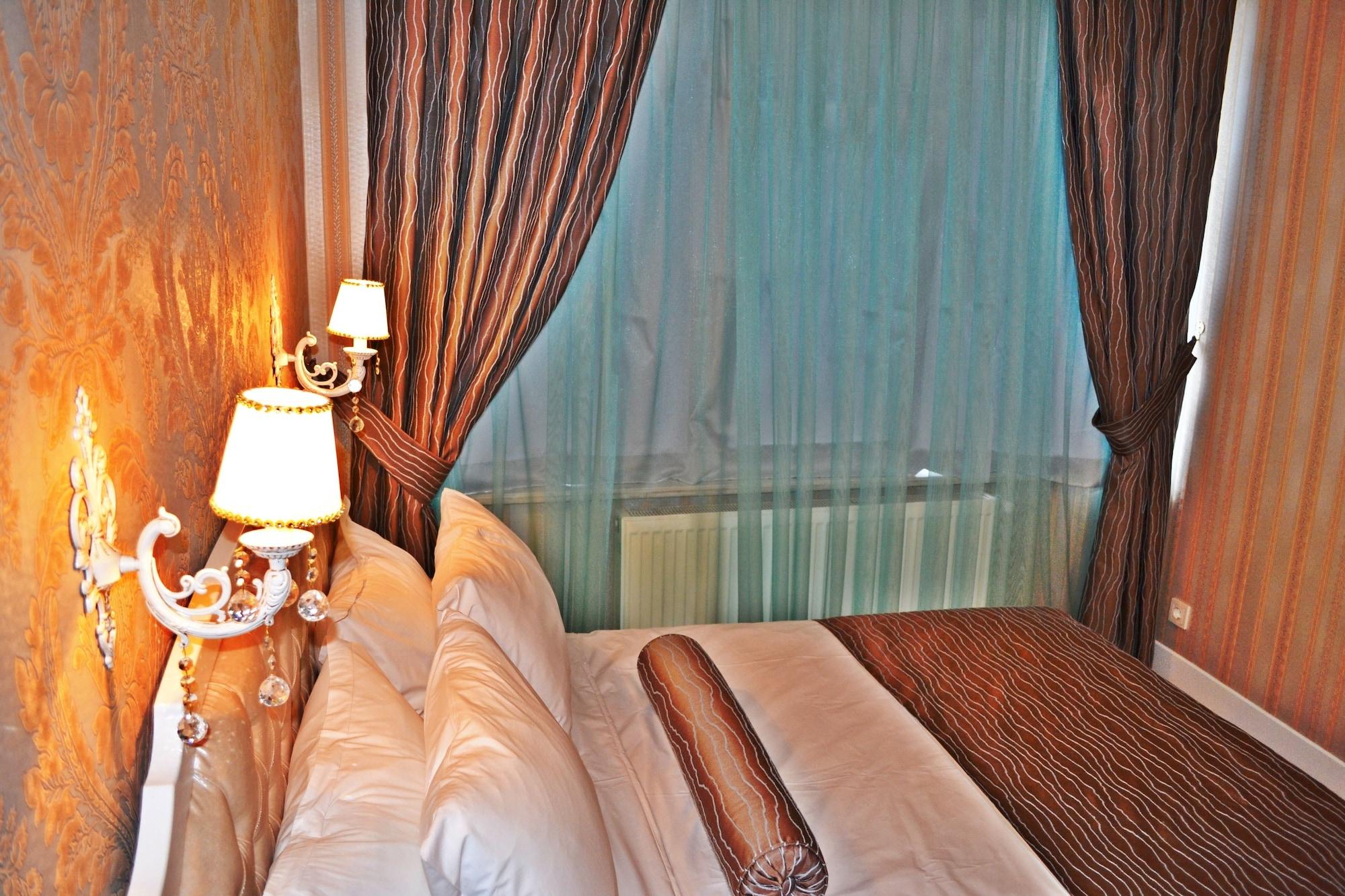 Alyon Hotel Taksim Istambul Exterior foto