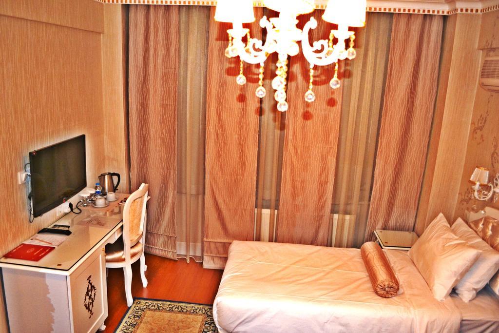 Alyon Hotel Taksim Istambul Exterior foto